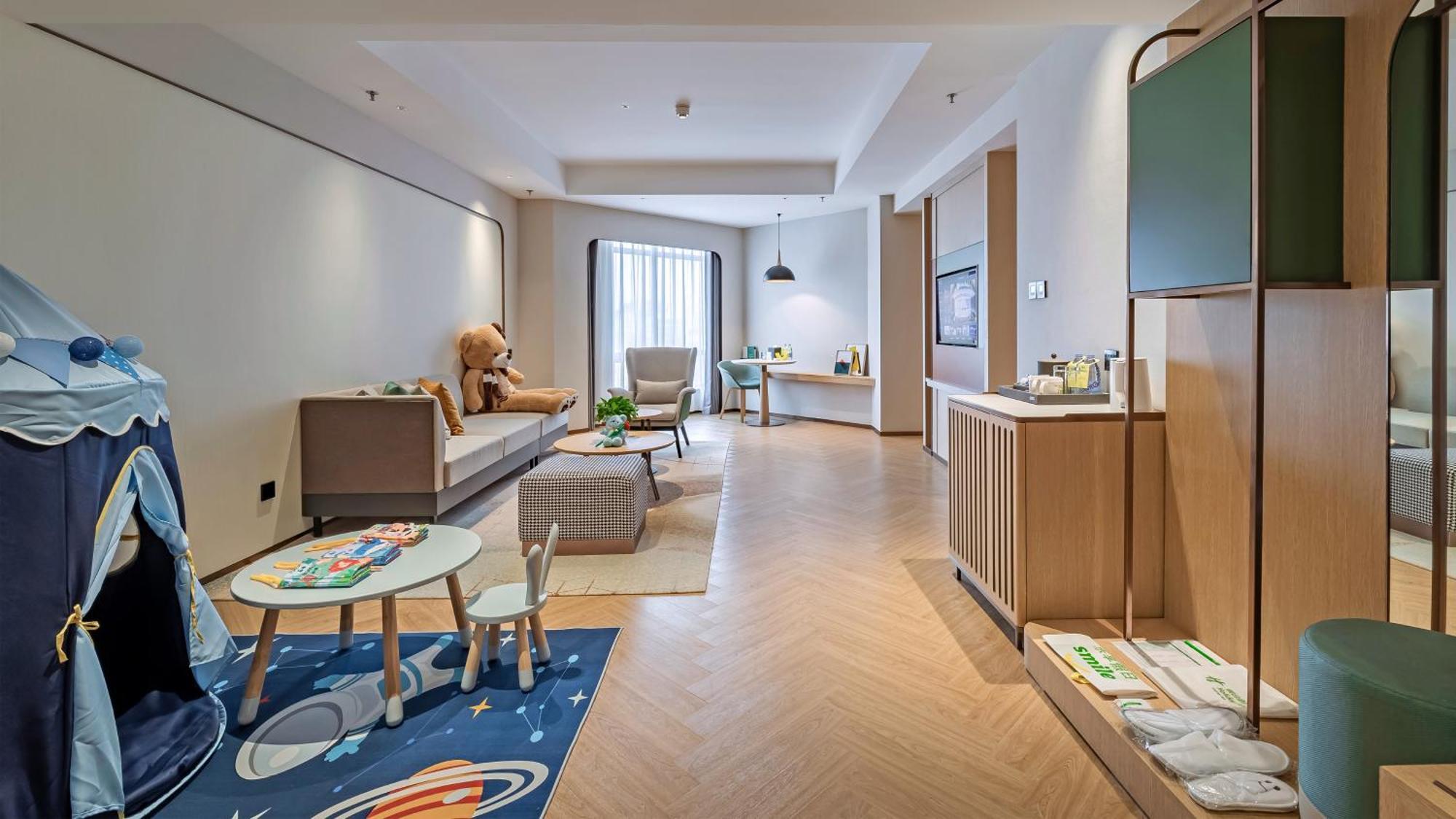 Holiday Inn Chongqing Guanyinqiao By Ihg المظهر الخارجي الصورة