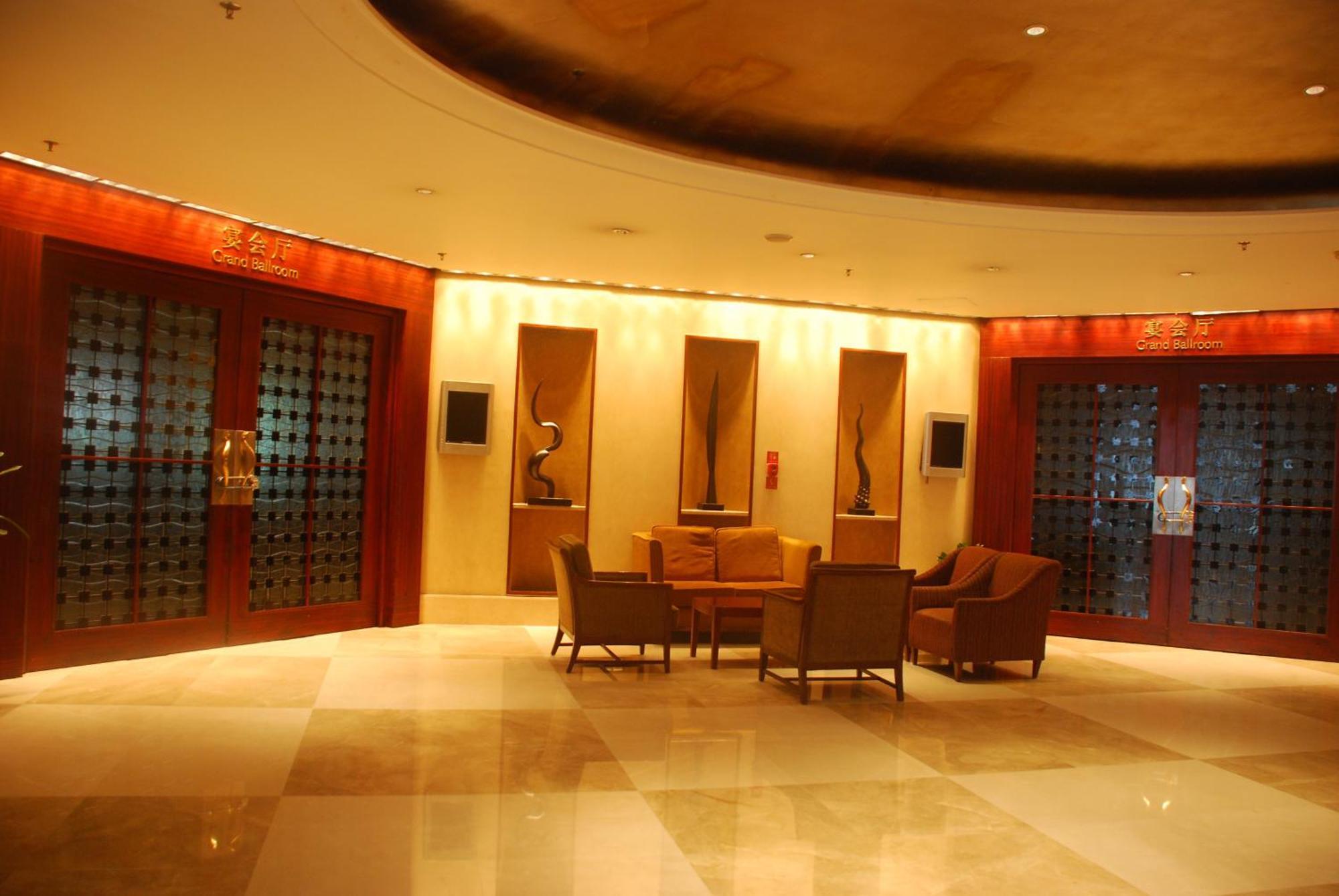 Holiday Inn Chongqing Guanyinqiao By Ihg المظهر الخارجي الصورة